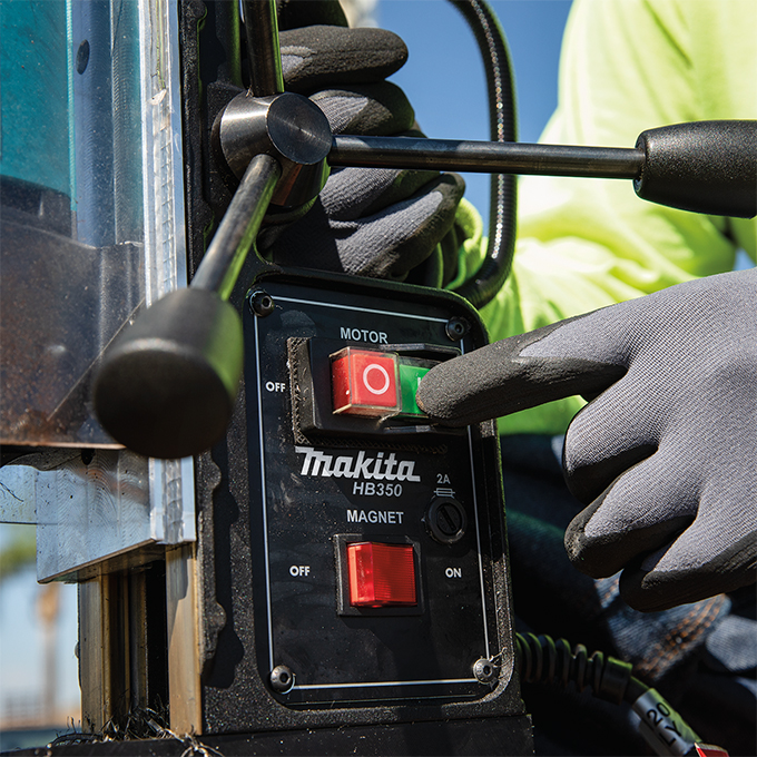 Makita cordless mag shop drill