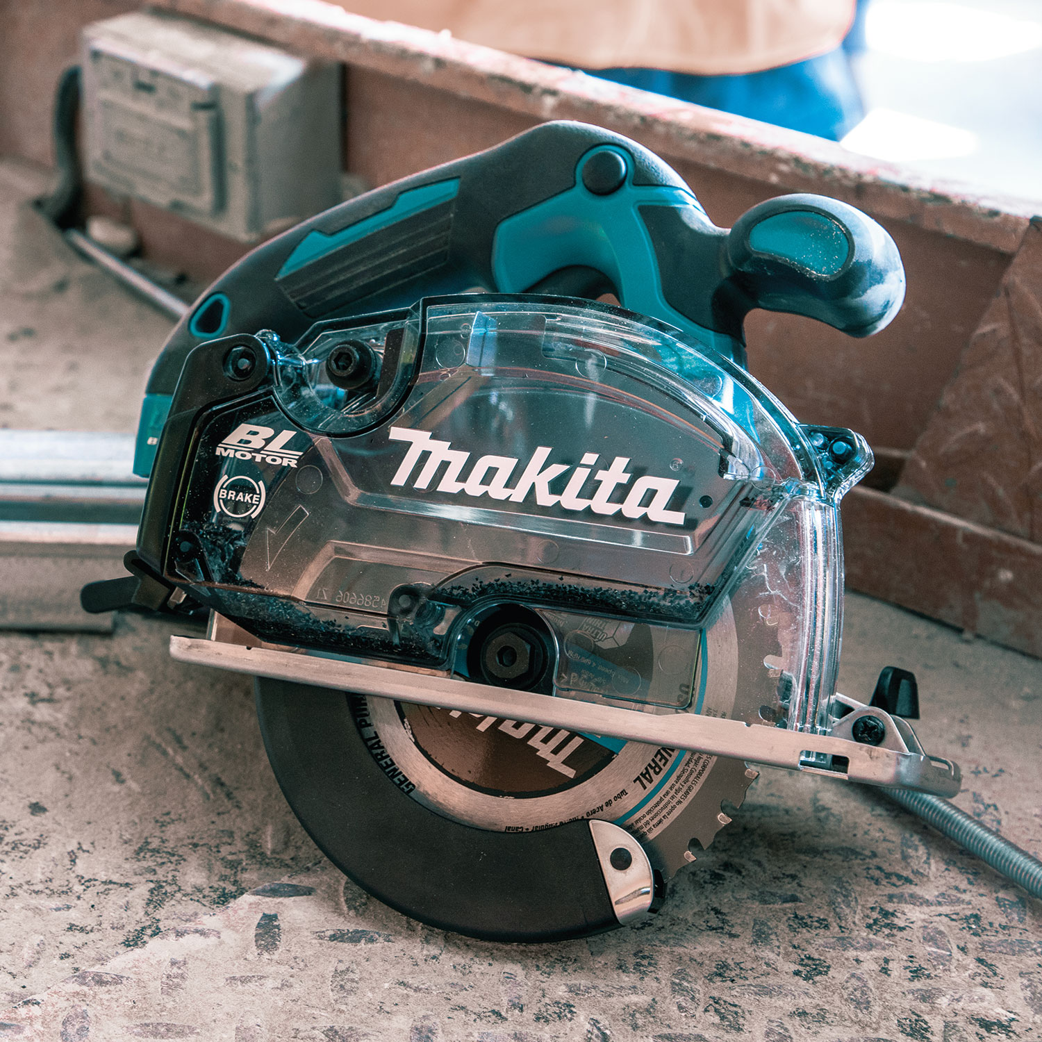 Makita dcs553z on sale review
